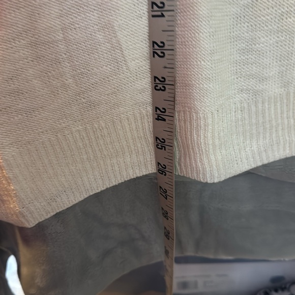 Vince Camuto sweaters. 1X/2X/3X all NWT - Picture 6 of 6